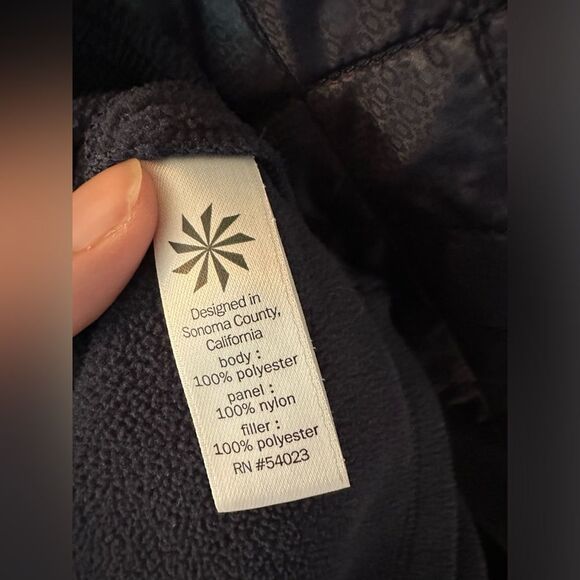 Athleta Navy Vortex Fleece and Quilted Winter 1/4 Zip Size Small - Picture 7 of 7
